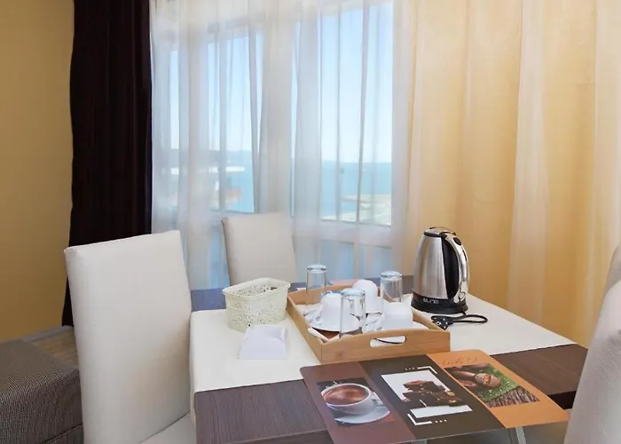 Sea View In Paradiso 네세부르