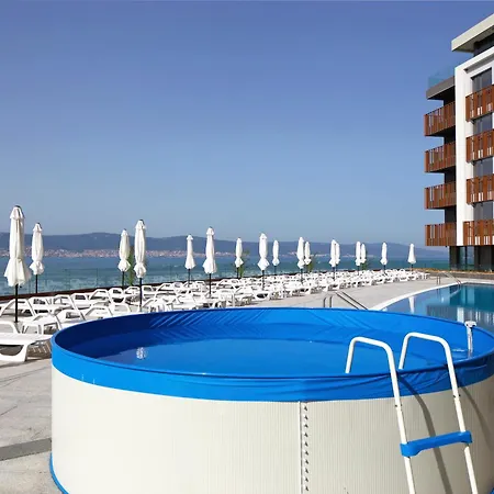 Sea View In Paradiso Apartment